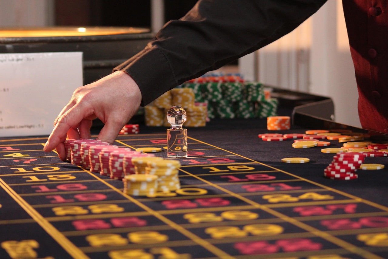 yoma97 Live Casino Baccarat Table မြန်မာ HD Video Dealer